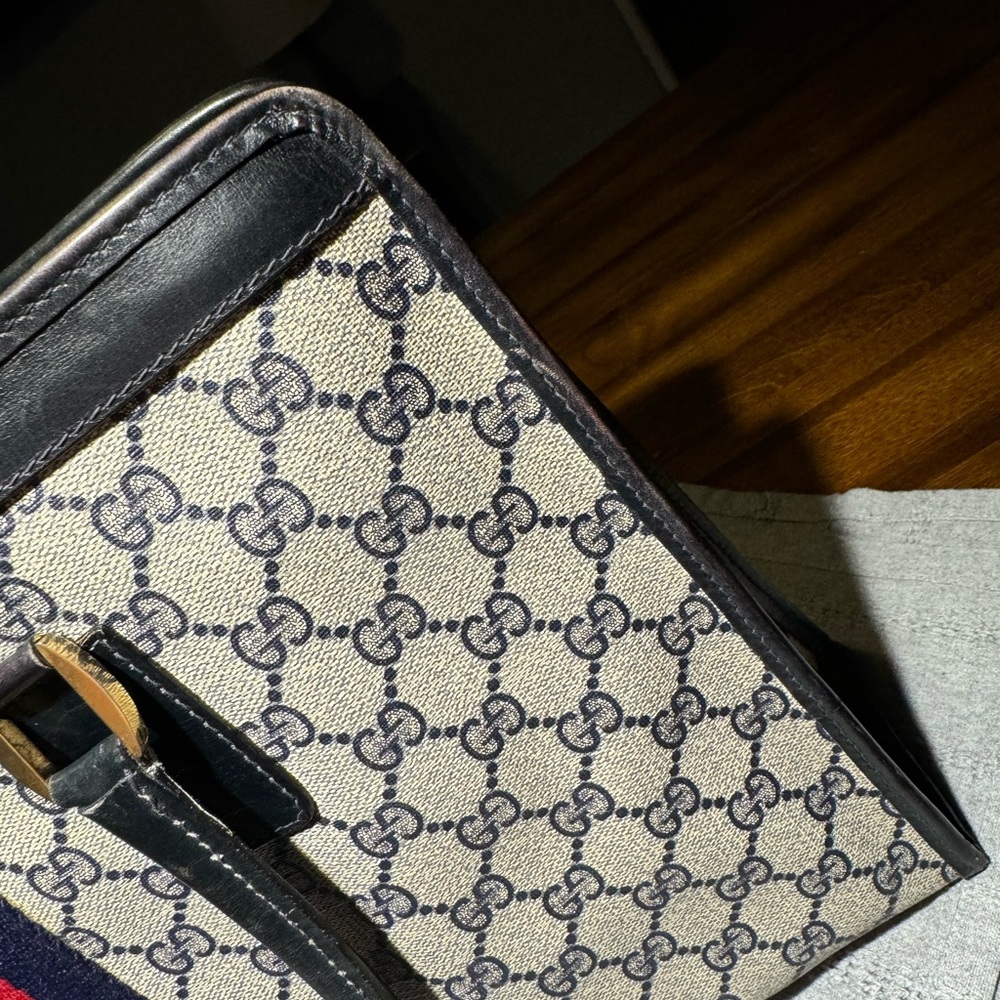 Vintage Gucci Sherry Line Accessory Collection Handbag - Navy - Picture 14 of 16